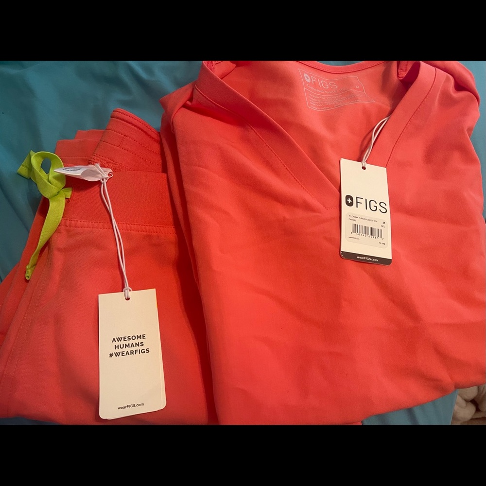 Coral Figs NWT NEVER WORN!! Size medium top and pants